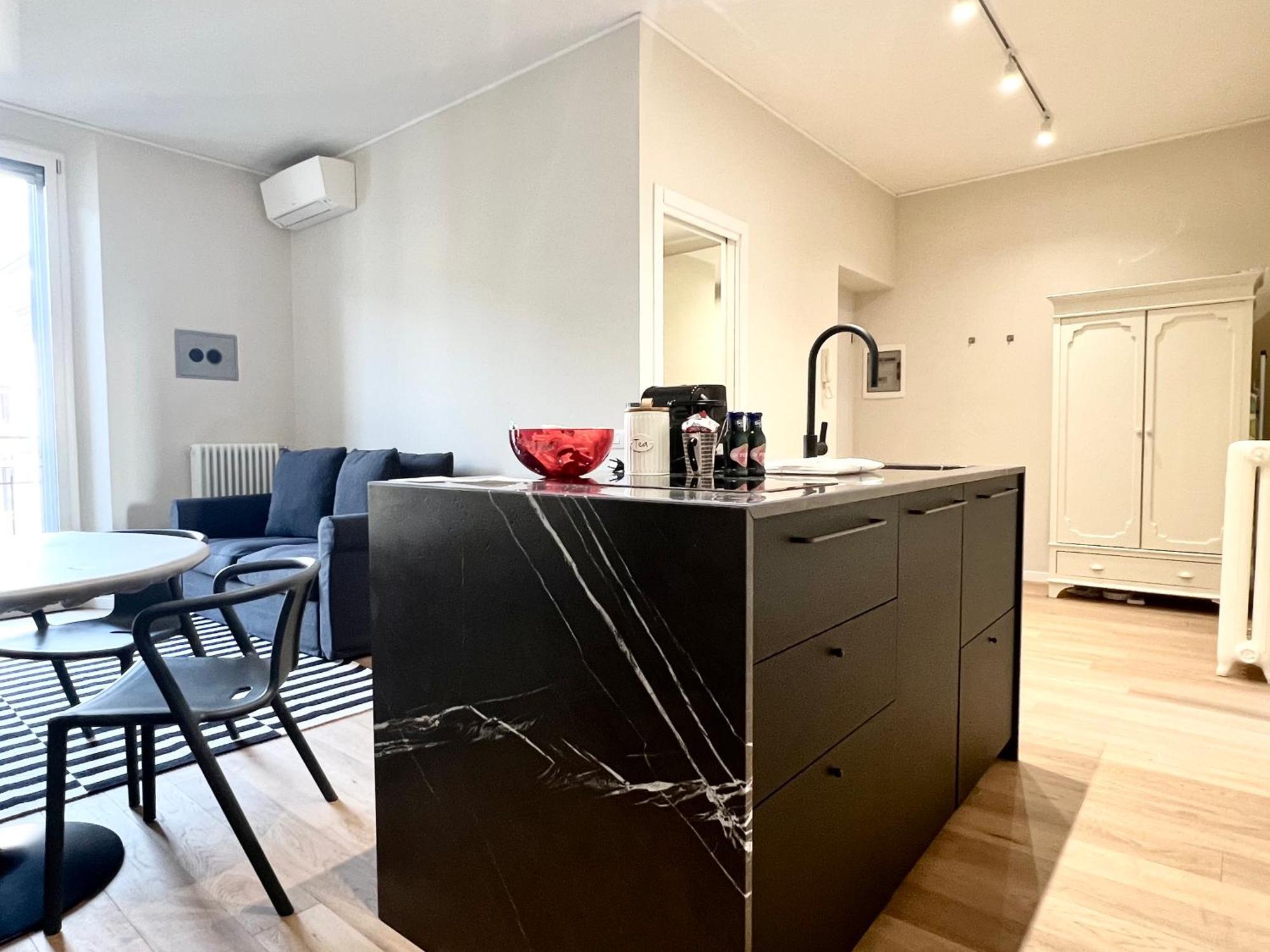 Comecasa Fashion Apartment In Via Mantova Milano Ngoại thất bức ảnh